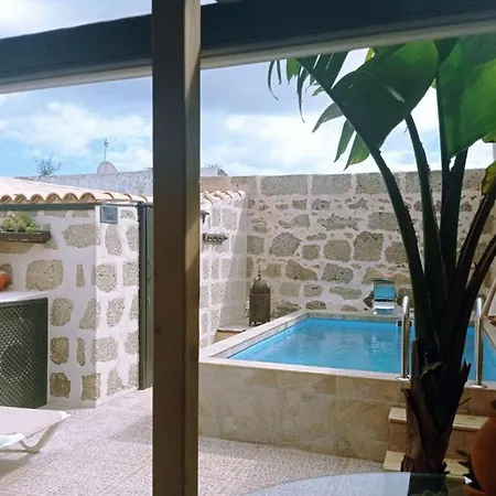 בית נופש Live Arico Lagar